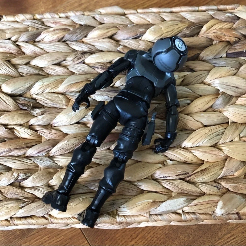 Fortnite 8-ball collectable figure
